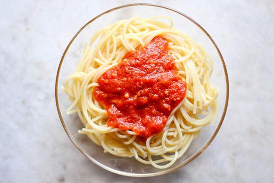 Страшний сон італійського кухаря, або Як варити спагетті, щоб вони не злипалися